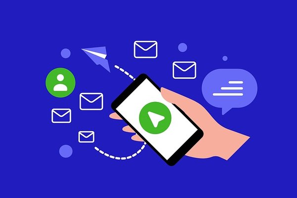 Plateforme SMS : Top 5 pour booster votre marketing efficace
